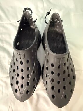 Kane Mens Dark Gray Slide on Sneakers